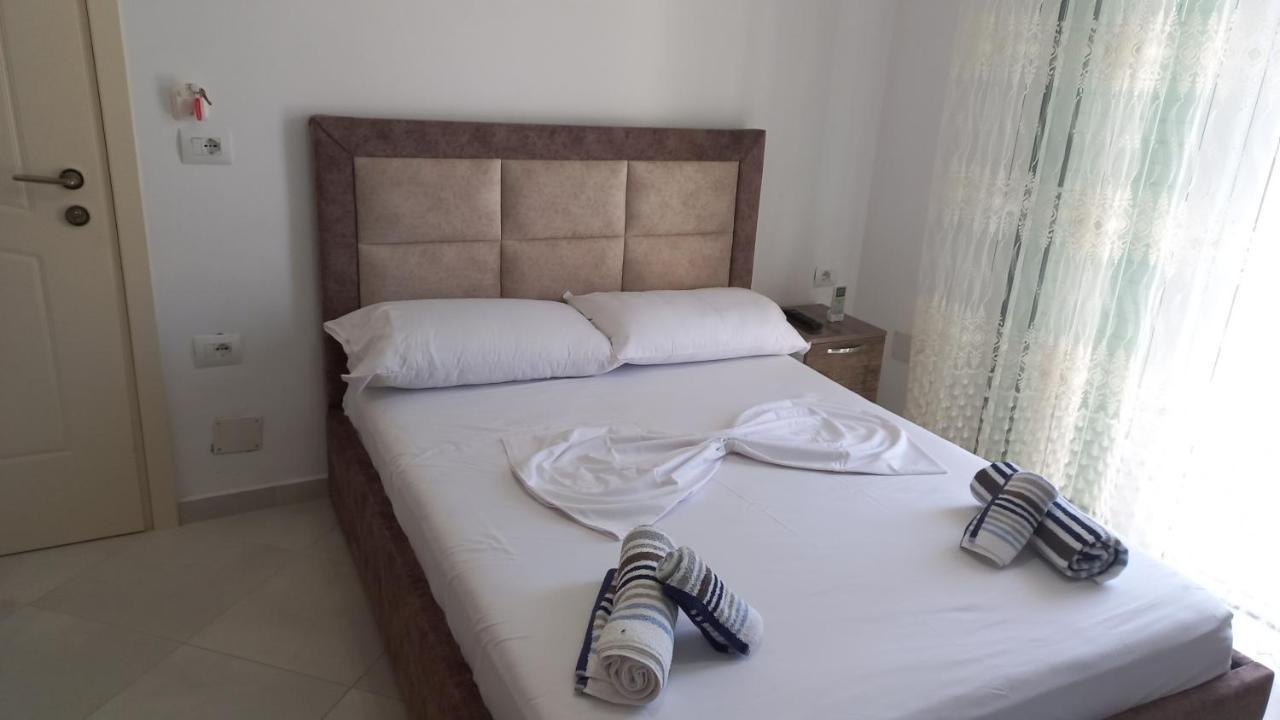 Arjan Dyli Guesthouse Εξαμίλιο Δωμάτιο φωτογραφία